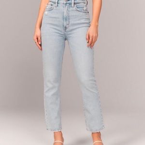 Curve Love Ultra High Rise Straight Jeans